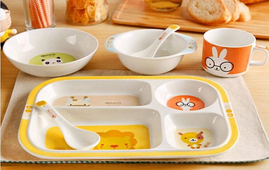 Làm thế nào để chọn bộ đồ ăn Melamine?